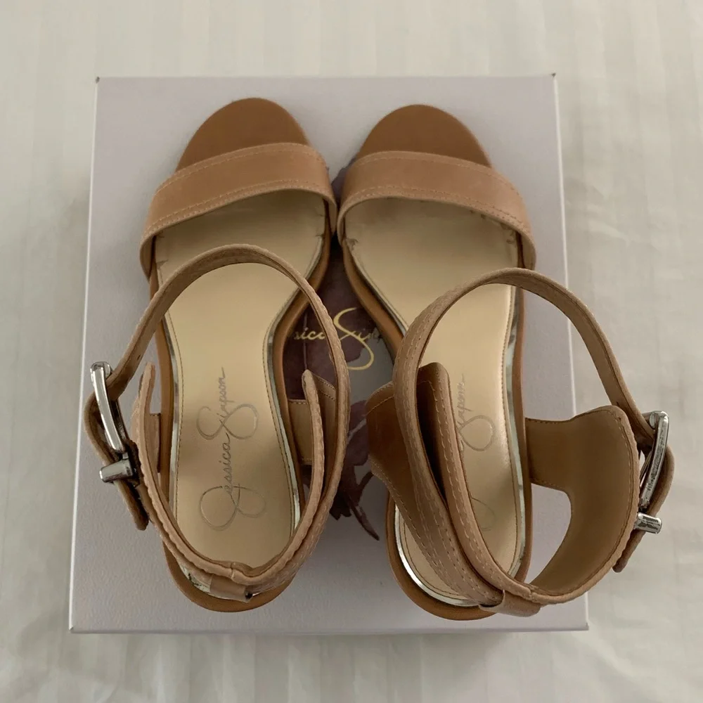 *Donated*Or FREE! Jessica Simpson Cristabel Wedge Sandal - Picture 3 of 13